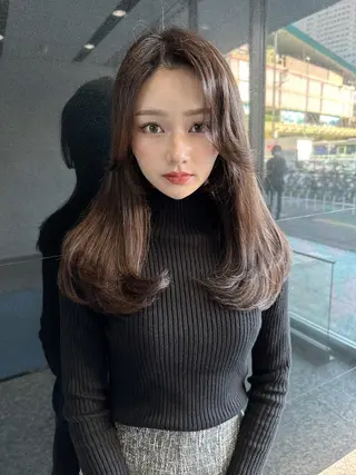 セミロング カラー 木屋元一/透明感 /前髪/ショートボブのヘアスタイル