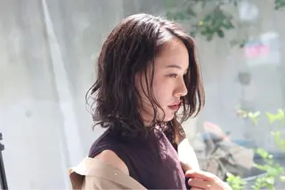 ミディアム パーマ 💡曲がるストレート /レイヤー松本隼人のヘアスタイル