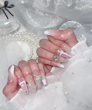 カラー AIN Nailのネイルデザイン