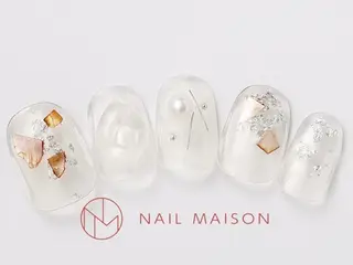 ネイル T RIRIKAのネイルデザイン