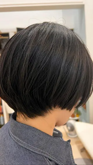 ミディアム カラー パーマ ヘアアレンジ メンズ キッズ ネイル マツエク・マツパ アイブロウ 堀井 凌平のヘアスタイル