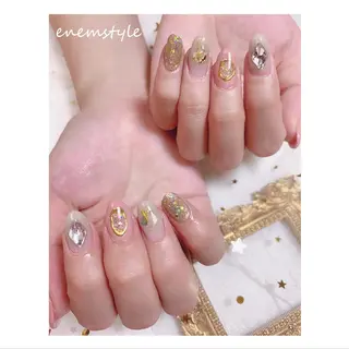 ショート ネイル 👑enen style👑のネイルデザイン