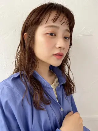 セミロング 野村 百花のヘアスタイル