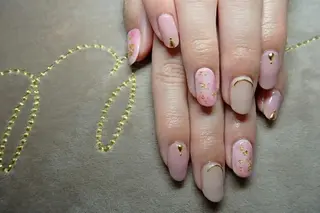 ネイル LAVISH nail salonのネイルデザイン