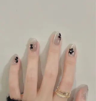 ネイル 水野 小雪のネイルデザイン