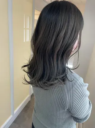 セミロング カラー . AYUKAのヘアスタイル