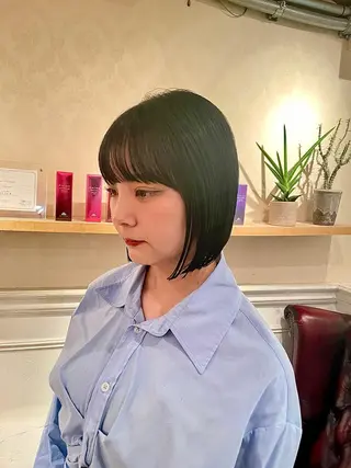 ショート カラー 【ボブ.レイヤー】 ヤマカワレンヤのヘアスタイル
