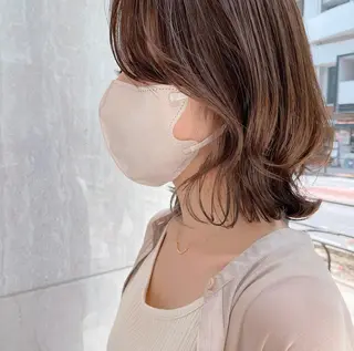 ミディアム BiBi 武田 あやのヘアスタイル