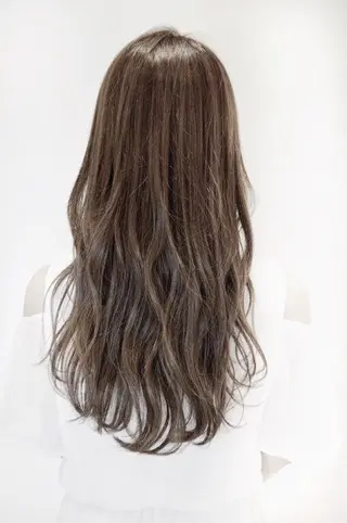 ロング 髪質改善\酸熱TR カット【店長】のヘアスタイル