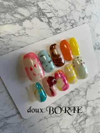 ネイル doux BORIEのネイルデザイン