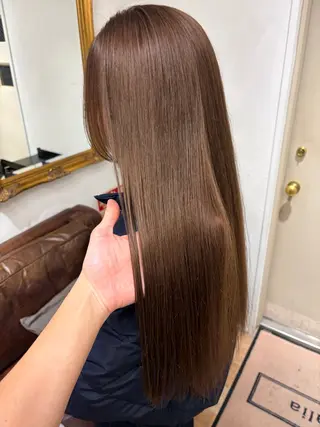 ロング カラー 赤み消しカラー/ ナチュラル/トモキのヘアスタイル