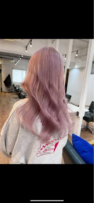 セミロング 水原　悠吾 ELISS　ブリーチのヘアスタイル