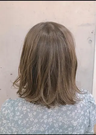 ミディアム カラー 石綿 大和のヘアスタイル