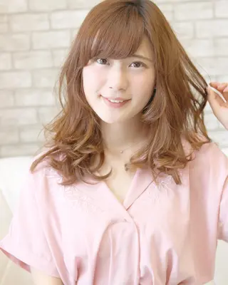 ミディアム カラー 柳澤 興輝のヘアスタイル