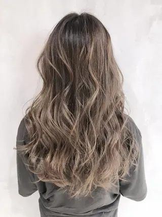 ロング カラー パーマ ヘアアレンジ ITbyALBUM 中野店のヘアスタイル