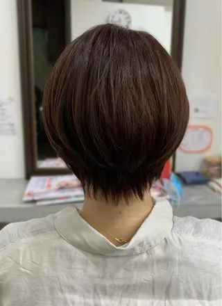 ショート カラー 中崎町／似合わせ cut🔸山路ナオコのヘアスタイル