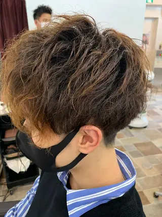 ショート amphihair 高橋祐也のヘアスタイル