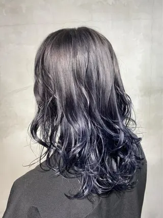 ミディアム 寄主 洸雅のヘアスタイル