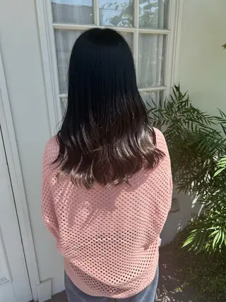 セミロング カラー AGREE Momokaのヘアスタイル