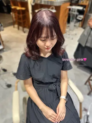 ミディアム カラー 神崎 夢羽のヘアスタイル