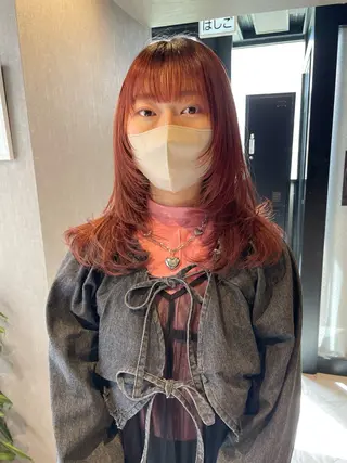 セミロング さと ちはるのヘアスタイル