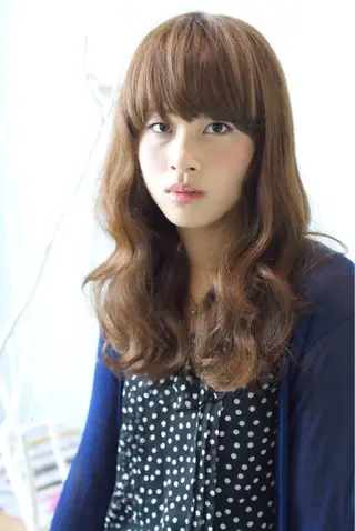 セミロング ロング パーマ 仁城 了祐のヘアスタイル