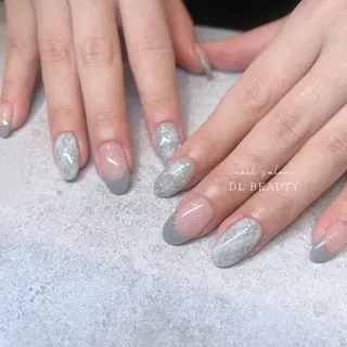 ネイル .. momoko🕊のネイルデザイン