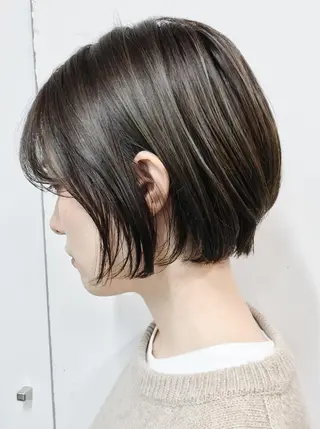 ショート カラー センターパート／マッ シュ／パーマ　あさみのヘアスタイル