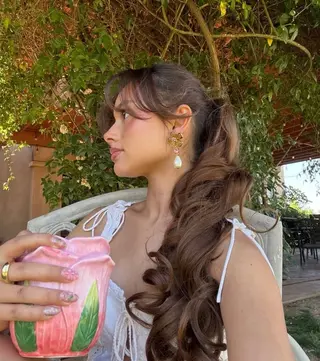 ロング カラー ユナ ボブカット /ベージュのヘアスタイル