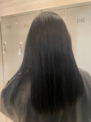 セミロング 樋川 早紀のヘアスタイル