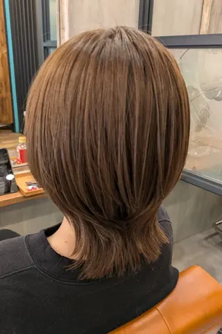 ミディアム カサハラ リホのヘアスタイル