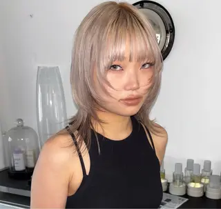 ミディアム カラー Rena✴︎トレンド ×スタンダードMIXのヘアスタイル