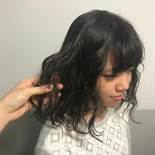 ミディアム カラー Yuki☺︎パーマ レイヤーカットのヘアスタイル