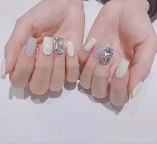 ネイル AKIKO ネイルサロンのネイルデザイン