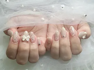 ネイル Eclat〔ｴｸﾗ〕 MOEKA𝜗𝜚*のネイルデザイン