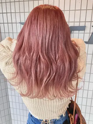 ロング タカツド ユウキのヘアスタイル