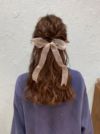 セミロング 菜 摘のヘアスタイル
