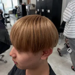 カラー メンズ カズキ🌼曲がる 縮毛矯正のヘアスタイル