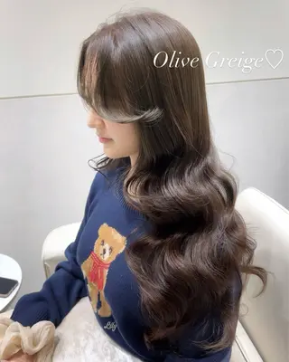 ロング カラー 🩷韓国ヘア/ヨシン モリ🩷Maikaのヘアスタイル