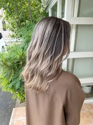 セミロング 朝倉 海斗のヘアスタイル