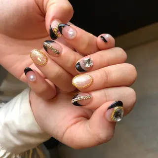 ロング カラー ヘアアレンジ キッズ ネイル マツエク・マツパ 福田 加奈のネイルデザイン