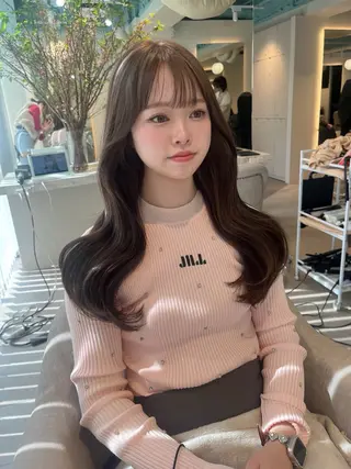 ロング カラー パーマ ヘアアレンジ レイヤーカット ✨️進藤ひかりのヘアスタイル