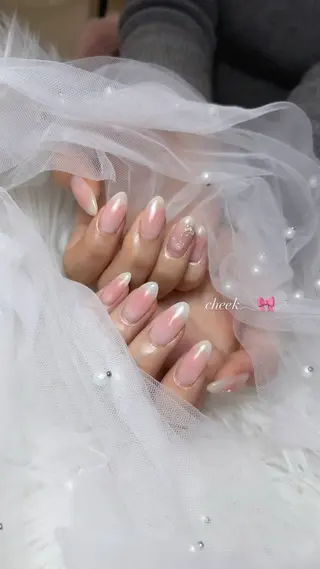 ネイル 𝑬𝑹𝑰𝑲𝑨 𓂃🎀𓈒𓏸のネイルデザイン