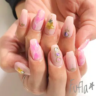 ネイル プライベートサロン Fuflaのネイルデザイン