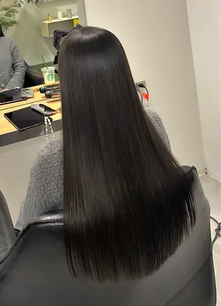 ロング カラー 久次米 智人のヘアスタイル