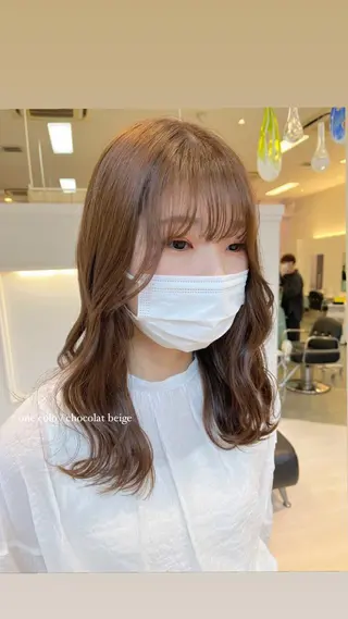 セミロング カラー GOODDAY ヘアサロンのヘアスタイル