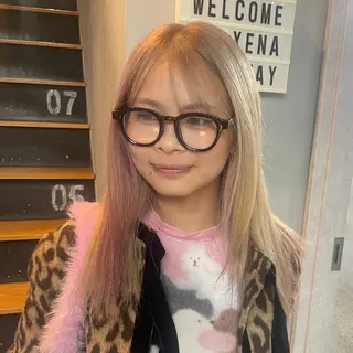 セミロング カラー AIRI /XENA渋谷本店のヘアスタイル