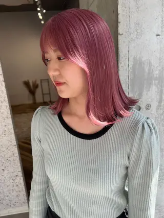 ミディアム カラー ヘアアレンジ lani ブリーチ /ダブルカラーのヘアスタイル