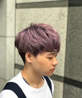 ショート カラー メンズ カラー特化美容師 サトウリュウマのヘアスタイル