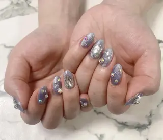ロング カラー ネイル Q Free nailsのネイルデザイン